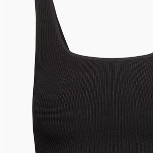Babton aritzia sculpt knit square neck cropped tank black. Perfect condition